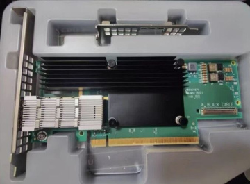 Сетевая карта  Mellanox MCX653105A-HDAT ConnectX-6 VPI adapter card, HDR IB (200Gb/s) and 200GbE NIC